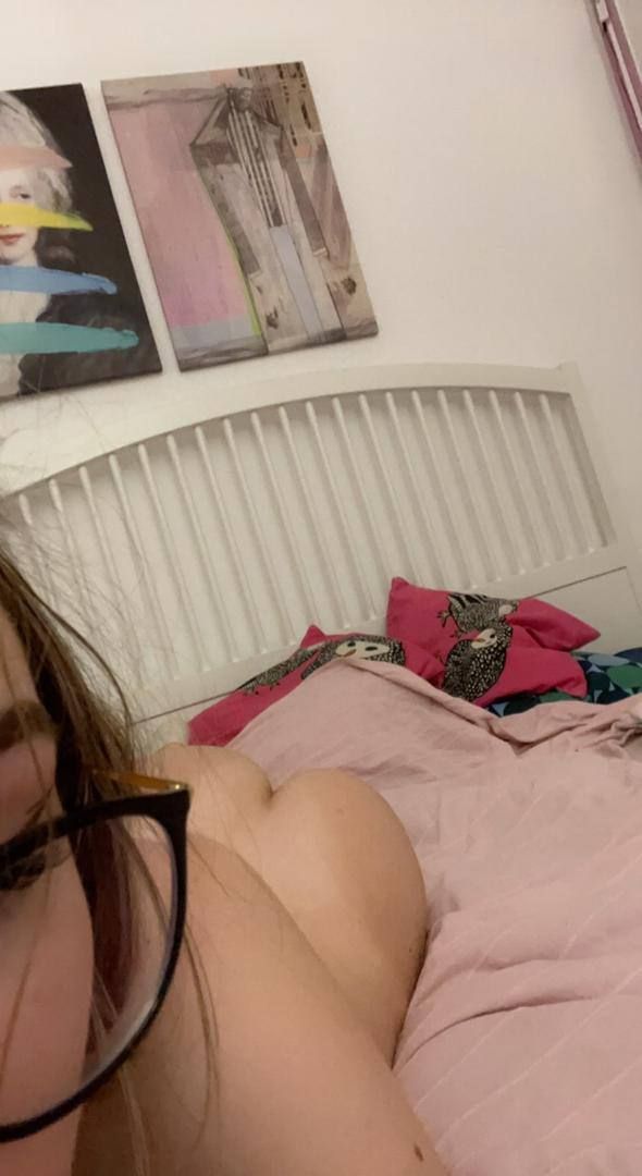 I’m Tiffany 🐳🔥.. Available for both Incall and outcall 👅🤑🍑🍆💦 text me now +1 (520)435-9328 - Image 2